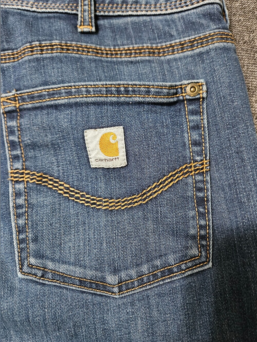 CARHARTT Relaxed Fit Mid-high Straight Leg Classic Five-pocket Size 12Tall Jeans - Picture 5 of 9